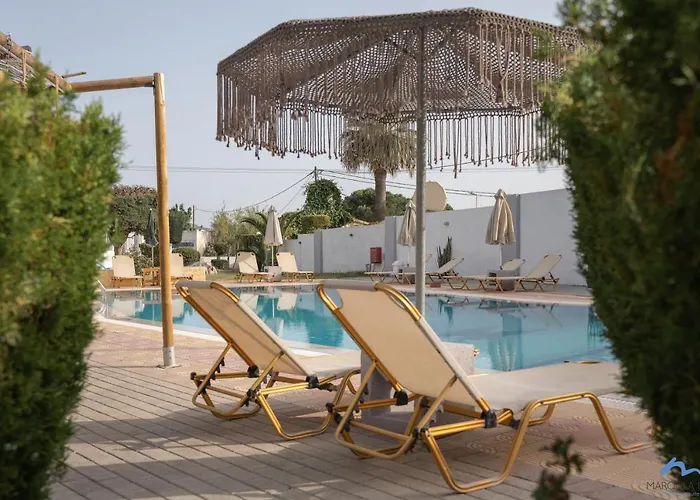 Casa Blue Sarantis 4*