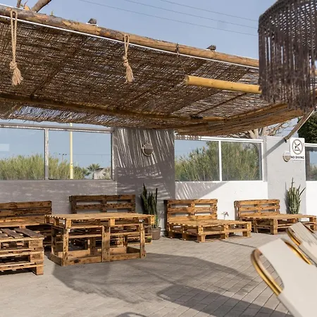 Casa Blue Sarantis 4*
