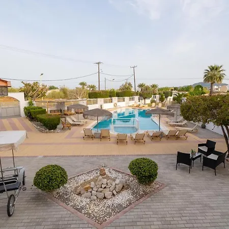 Casa Blue Sarantis بيت ضيافة فاليراكي