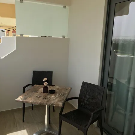 Casa Blue Sarantis 4* 法里拉基