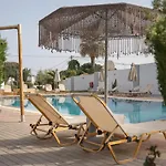 Casa Blue Sarantis 4*