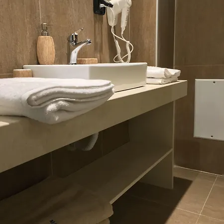 Casa Blue Sarantis 招待所 法里拉基