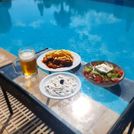 Casa Blue Sarantis 招待所 法里拉基