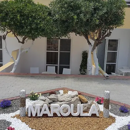 Maroula Blue Studios&suites Pensión 3*
